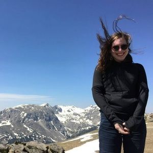 Meet your Posher, Rose